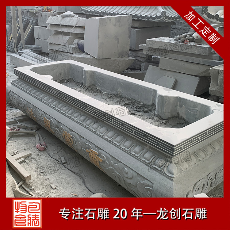 石雕香炉：匠心独运，雕刻艺术与信仰的结晶